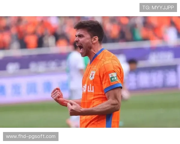 门兴锋线遭遇伤病潮,多名主力缺阵迫使启用青年队球员 门兴锋线遭遇伤病潮,多名主力缺阵迫使启用青年队球员